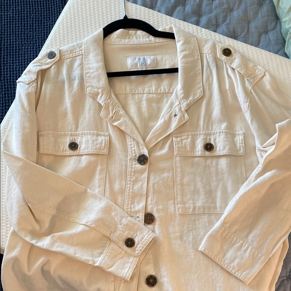 Cream Utility Jacket with Relaxed Fit and Long Sleeves